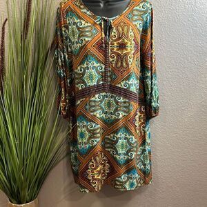 #23 See apparel shirt, printed dress size large